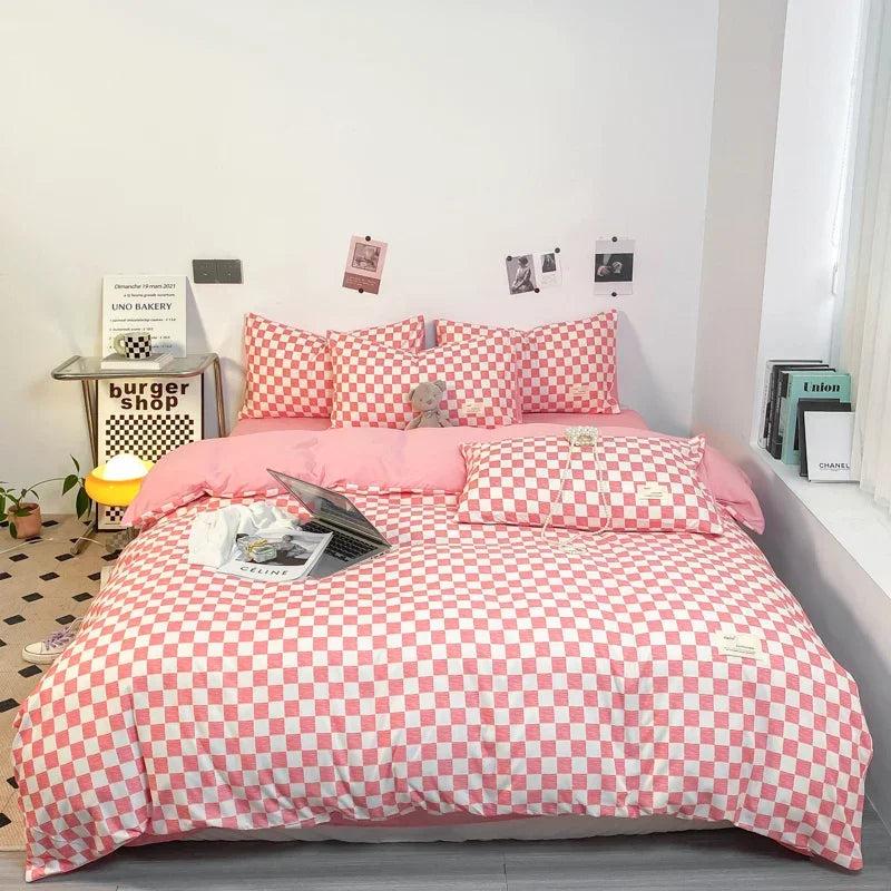 housse de couette fille damier coloré sur un lit